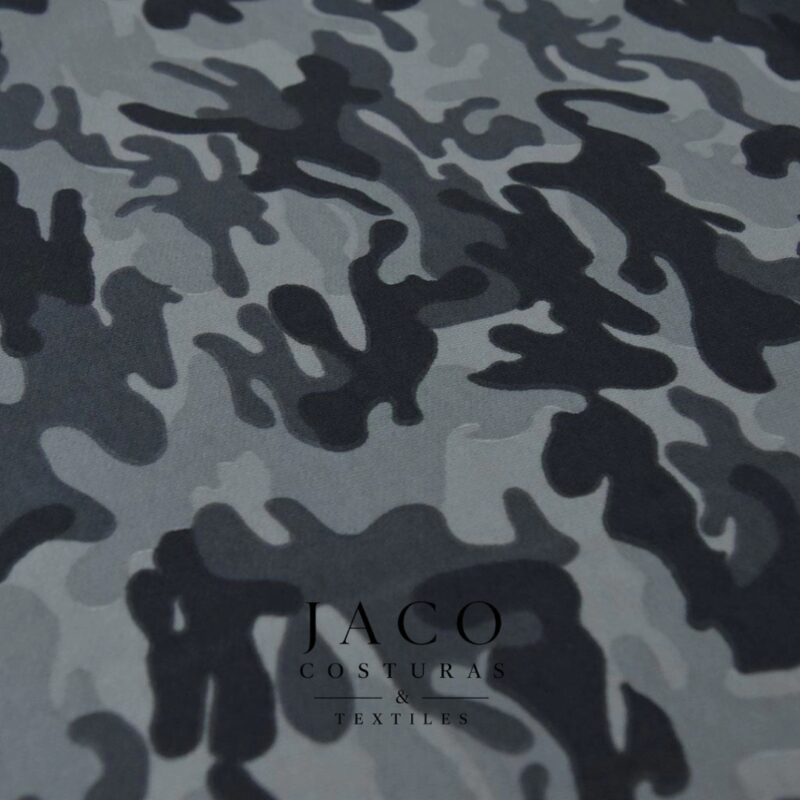 Frisa Estampada Camuflado Gris